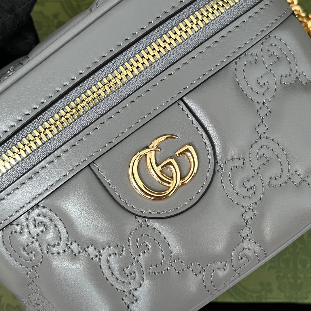 Glami Quilted Glami Mini Handbag Gray For Women, Women’s Bags 6.3in/16cm Glami 723770 UM8IG 1275