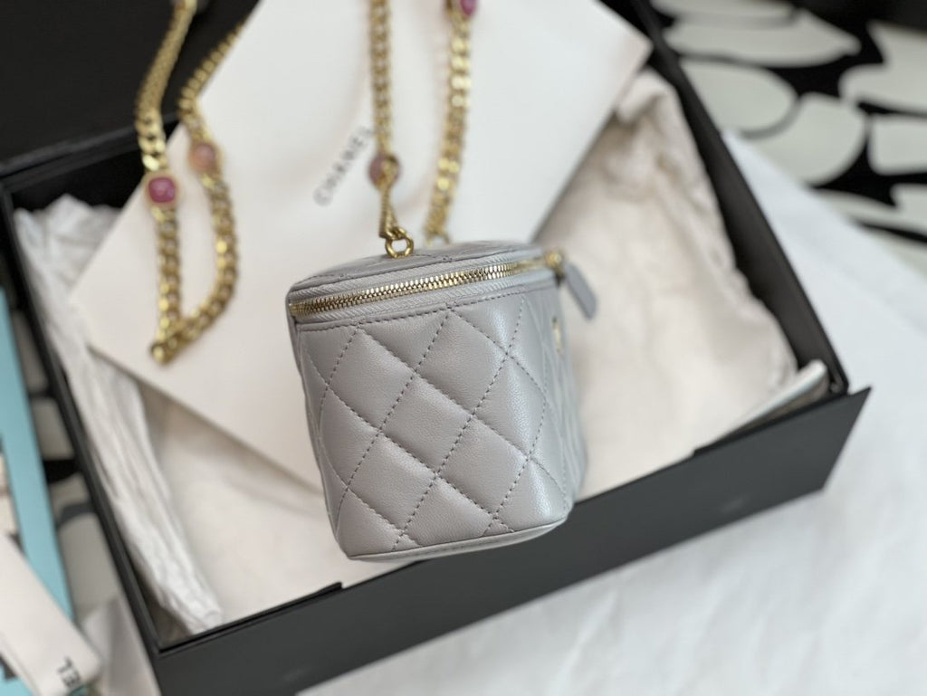CHLVanity With Chain Gray For Women, Women’s Bags 6.2in/16cm