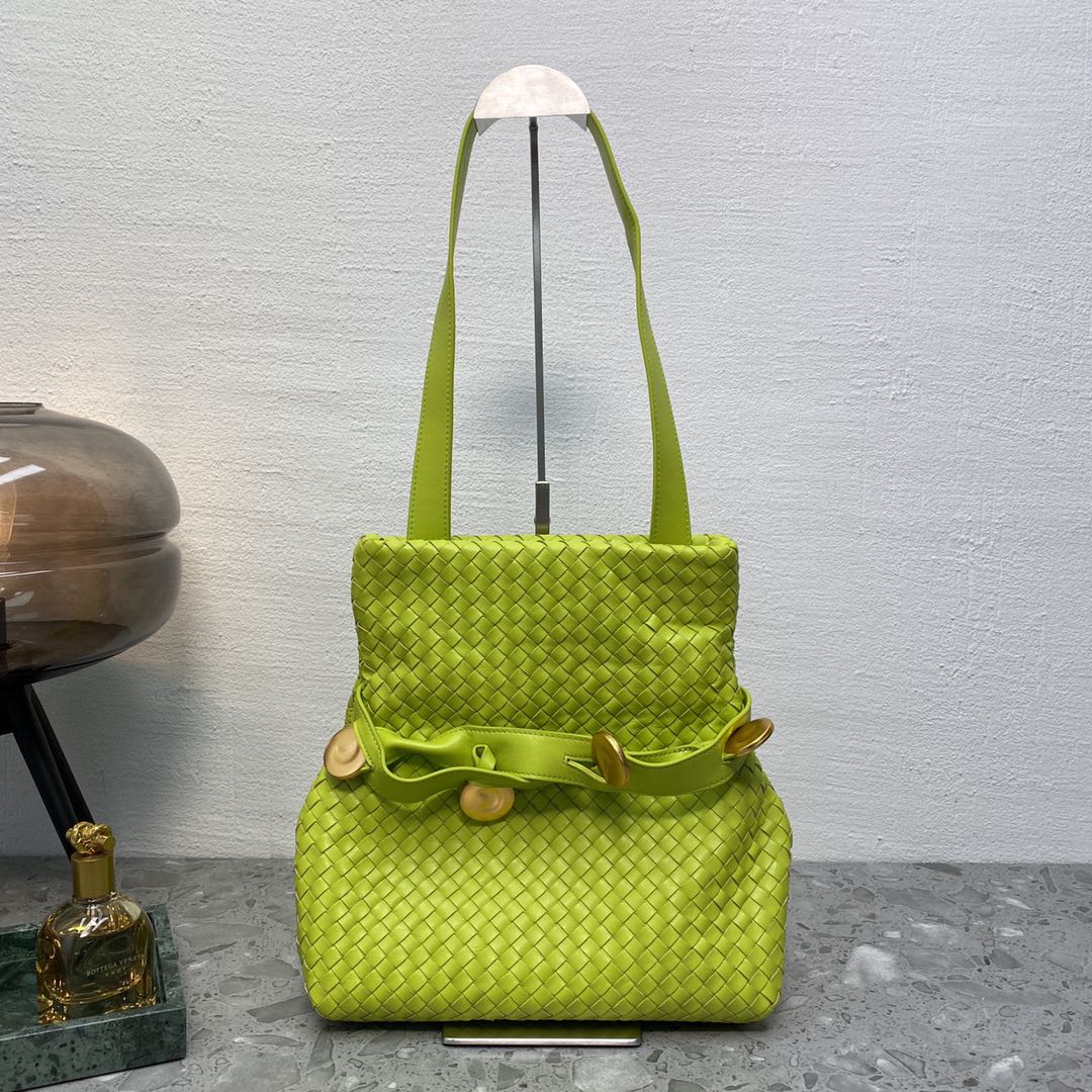 GLAMI Intrecciato Shoulder Bag Neon Green, For Women, WomenÃƒÂ¢Ã¢â€šÂ¬Ã¢â€žÂ¢s Bags 10.2in/26cm