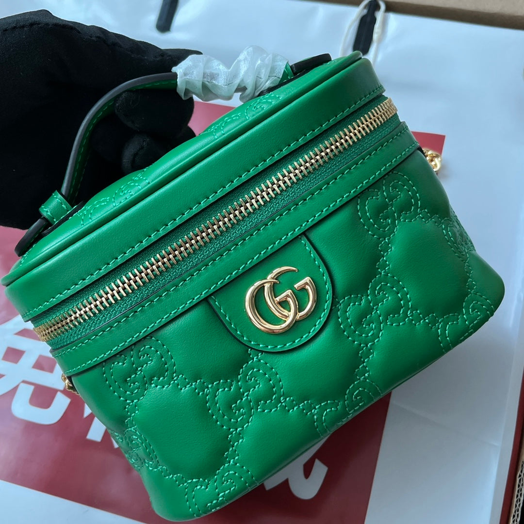Glami Quilted Glami Mini Handbag Green For Women, Women’s Bags 6.3in/16cm Glami 723770 UM8IG 3219