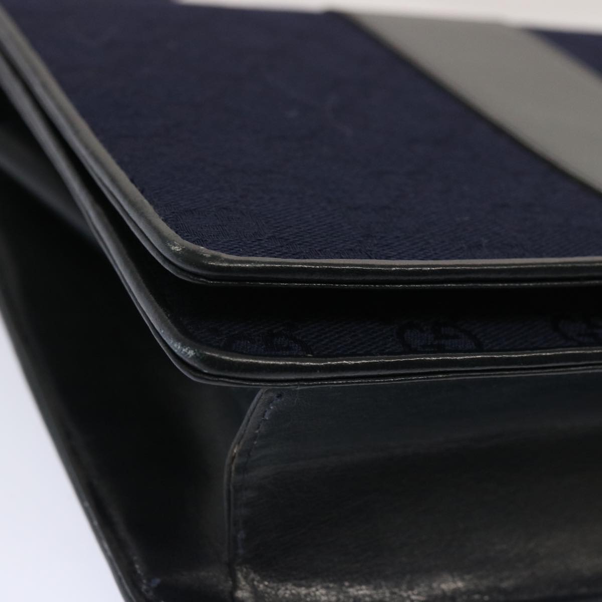 GUCCI GG Canvas Shoulder Bag Navy Black yk11772