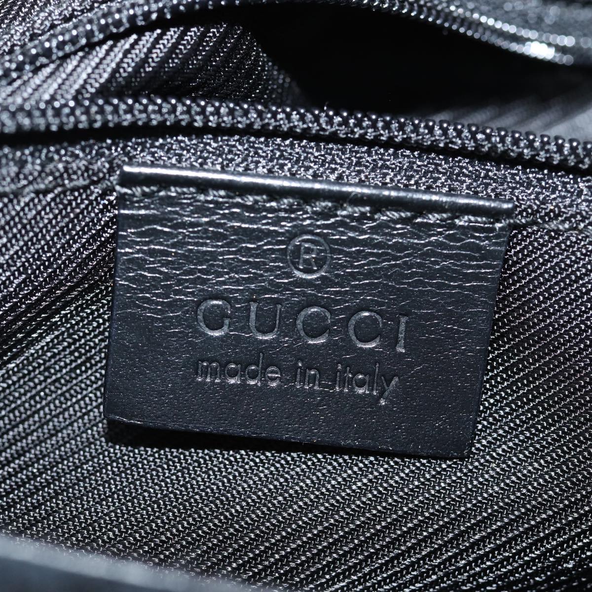 GUCCI GG Canvas Shoulder Bag Black 001 3812 yk12045