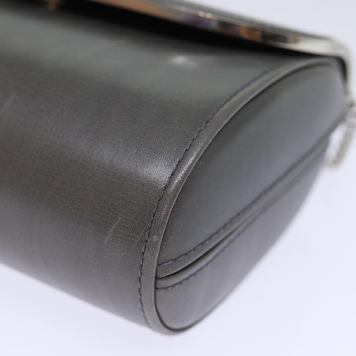 GUCCI Chain Shoulder Bag Leather Gray 004 056 0960 yk12358