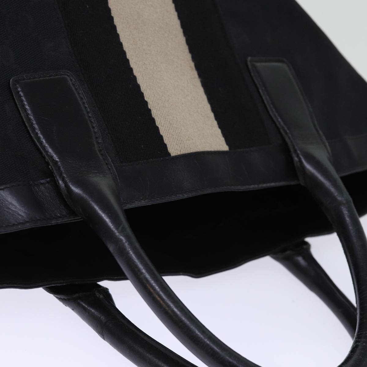 GUCCI GG Canvas Sherry Line Hand Bag Black White 002 1093 yk12369