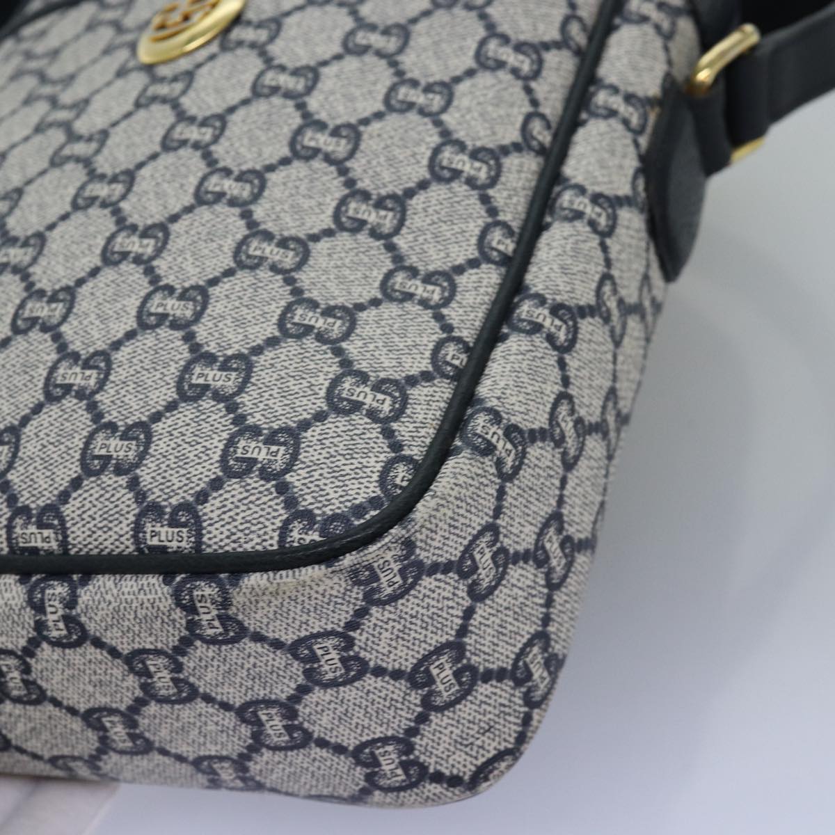 GUCCI GG Plus Supreme Shoulder Bag PVC Navy yk12516