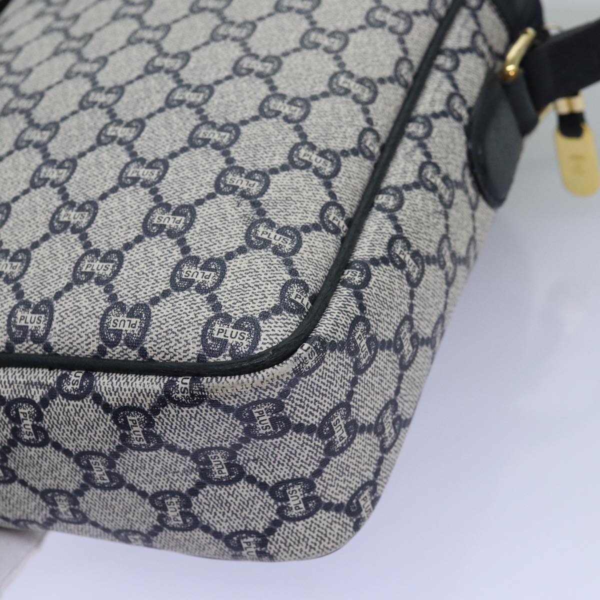 GUCCI GG Plus Supreme Shoulder Bag PVC Navy yk12516