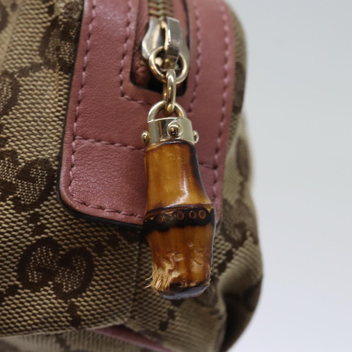 GUCCI GG Canvas Bamboo Pouch Beige 246175 yk12525