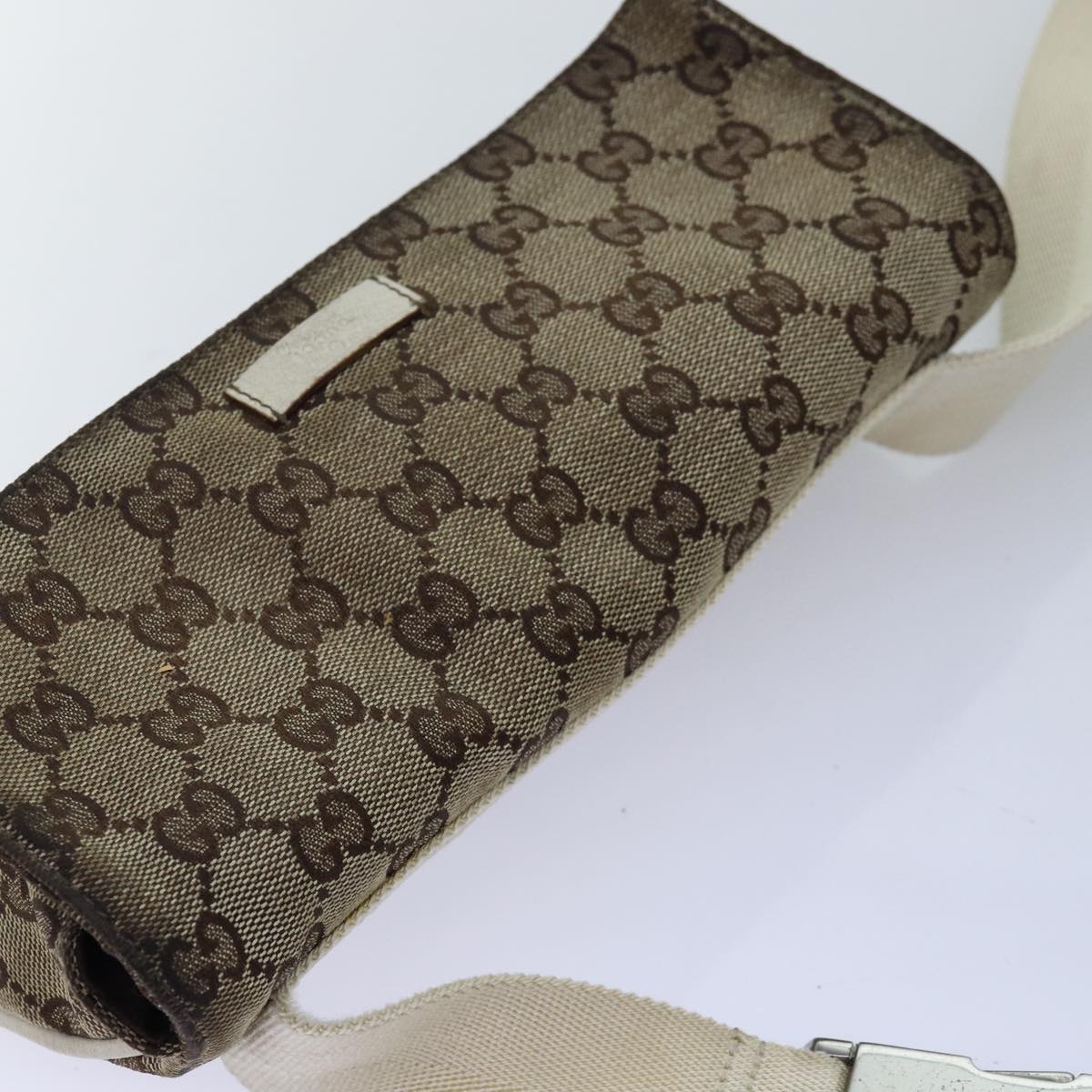 GUCCI GG Canvas Body Bag Beige 146304 yk12616