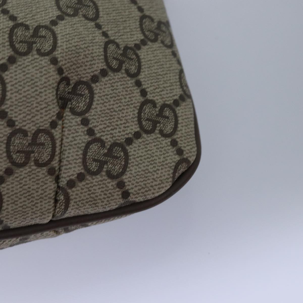 GUCCI GG Supreme Pouch PVC Leather Beige 89 01 017 yk13062