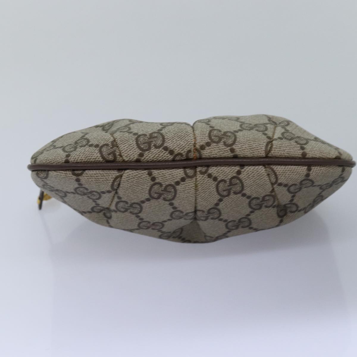 GUCCI GG Supreme Pouch PVC Leather Beige 89 01 017 yk13062