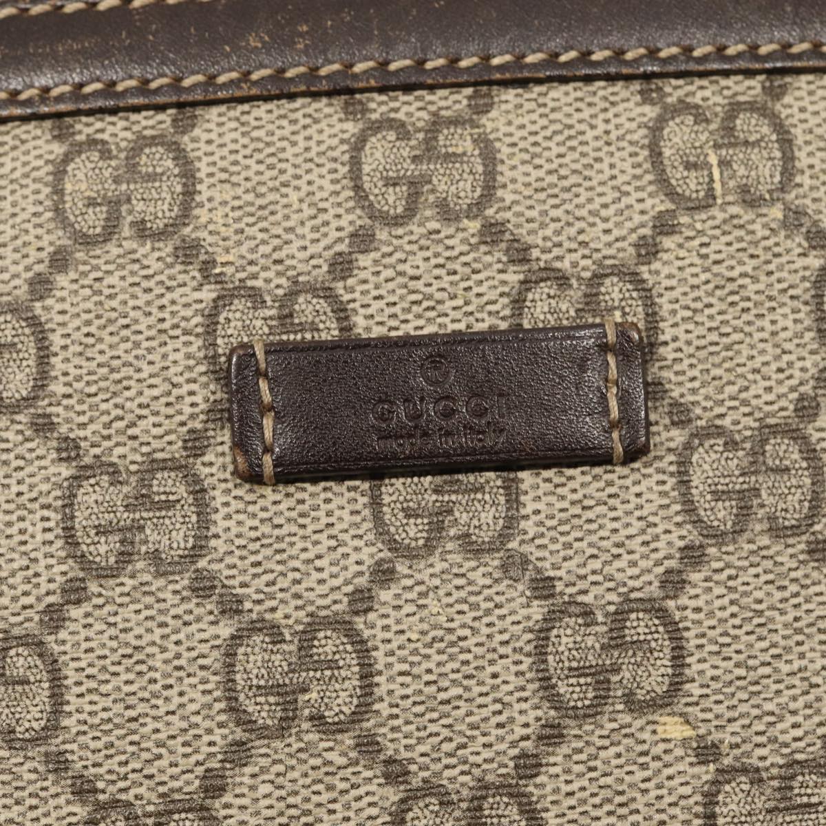 GUCCI GG Supreme Body Bag PVC Leather Beige yk13302