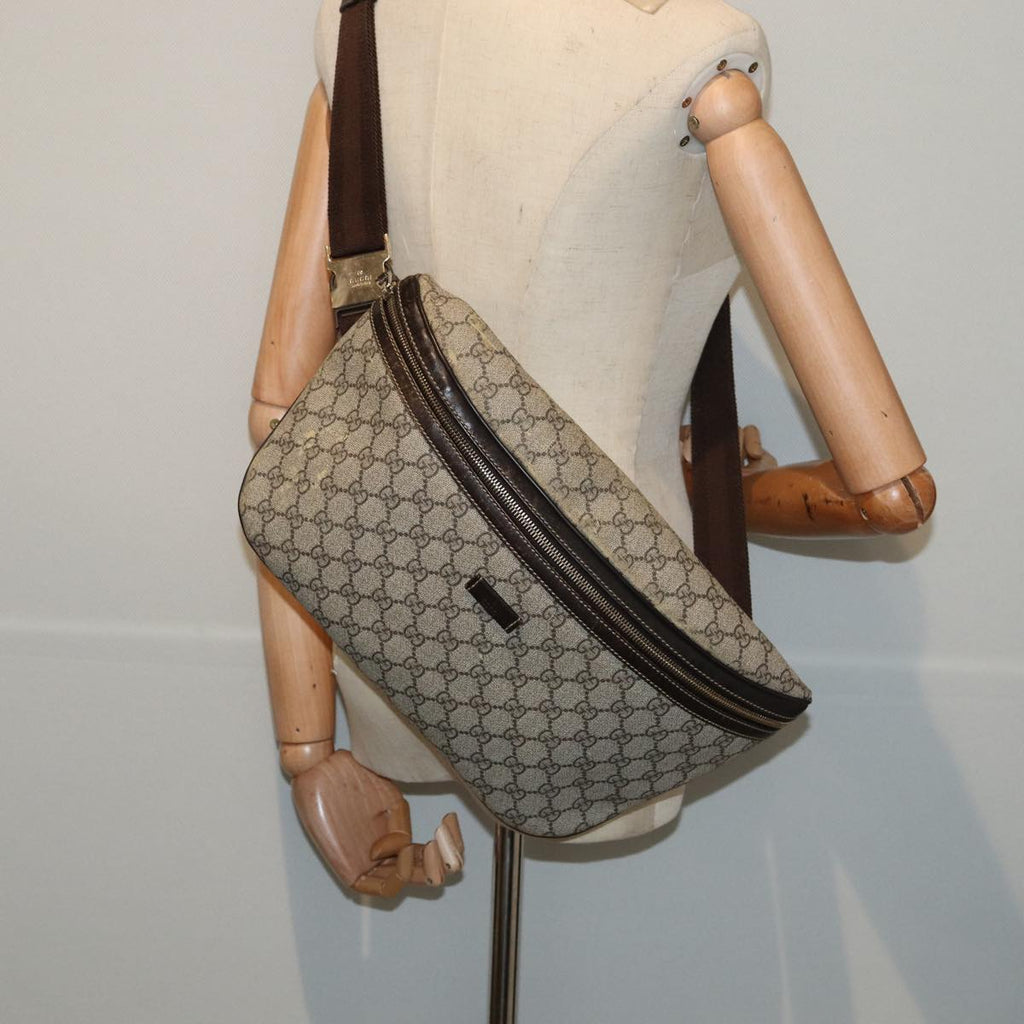 GUCCI GG Supreme Body Bag PVC Leather Beige yk13302