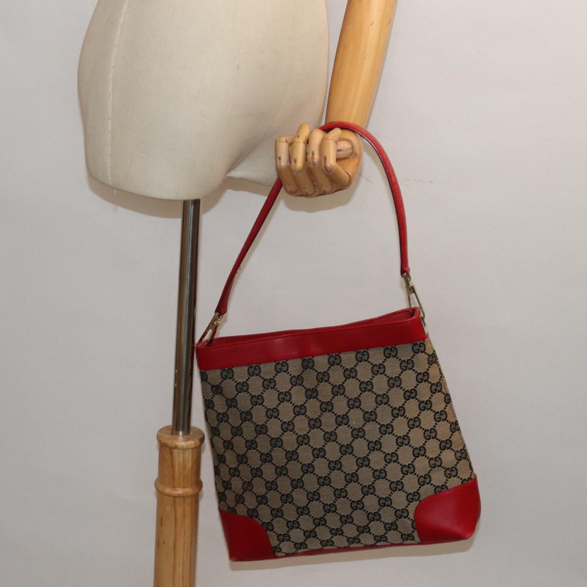GUCCI GG Canvas Shoulder Bag Beige Red 001 4231 yk13379