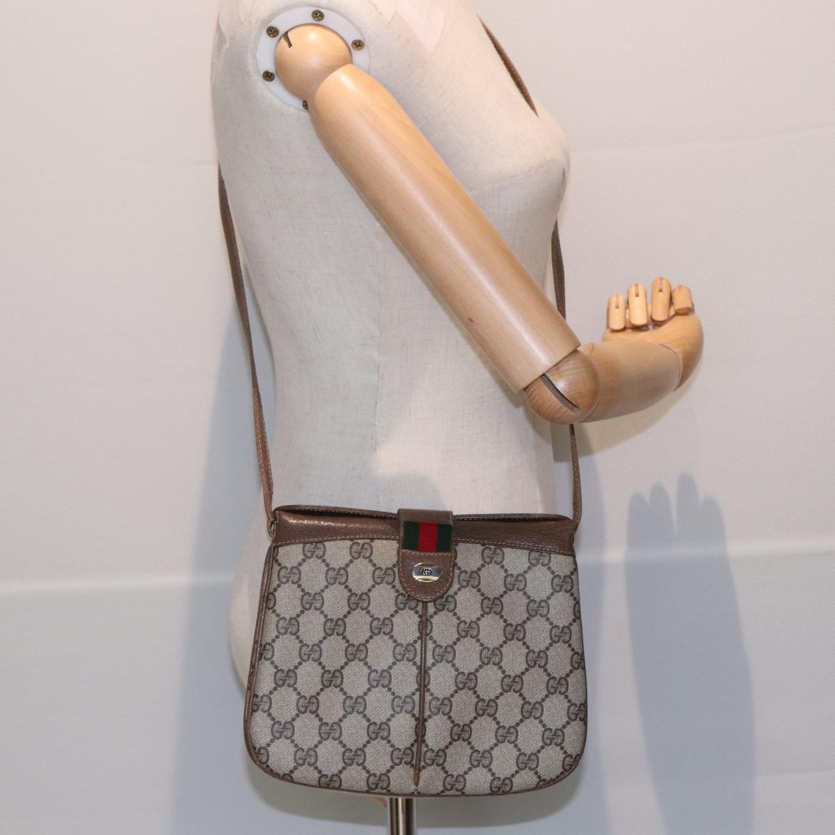 GUCCI GG Supreme Web Sherry Line Shoulder Bag PVC Beige 10 02 037 yk13680