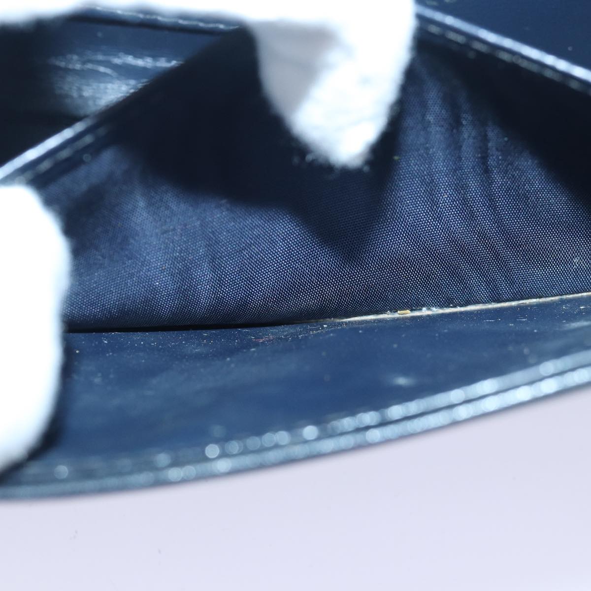 GUCCI Chain Hand Bag Leather Navy yk13717