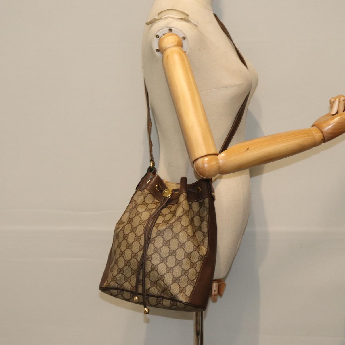 GUCCI GG Supreme Web Sherry Line Shoulder Bag PVC Beige 164 02 034 yk13895