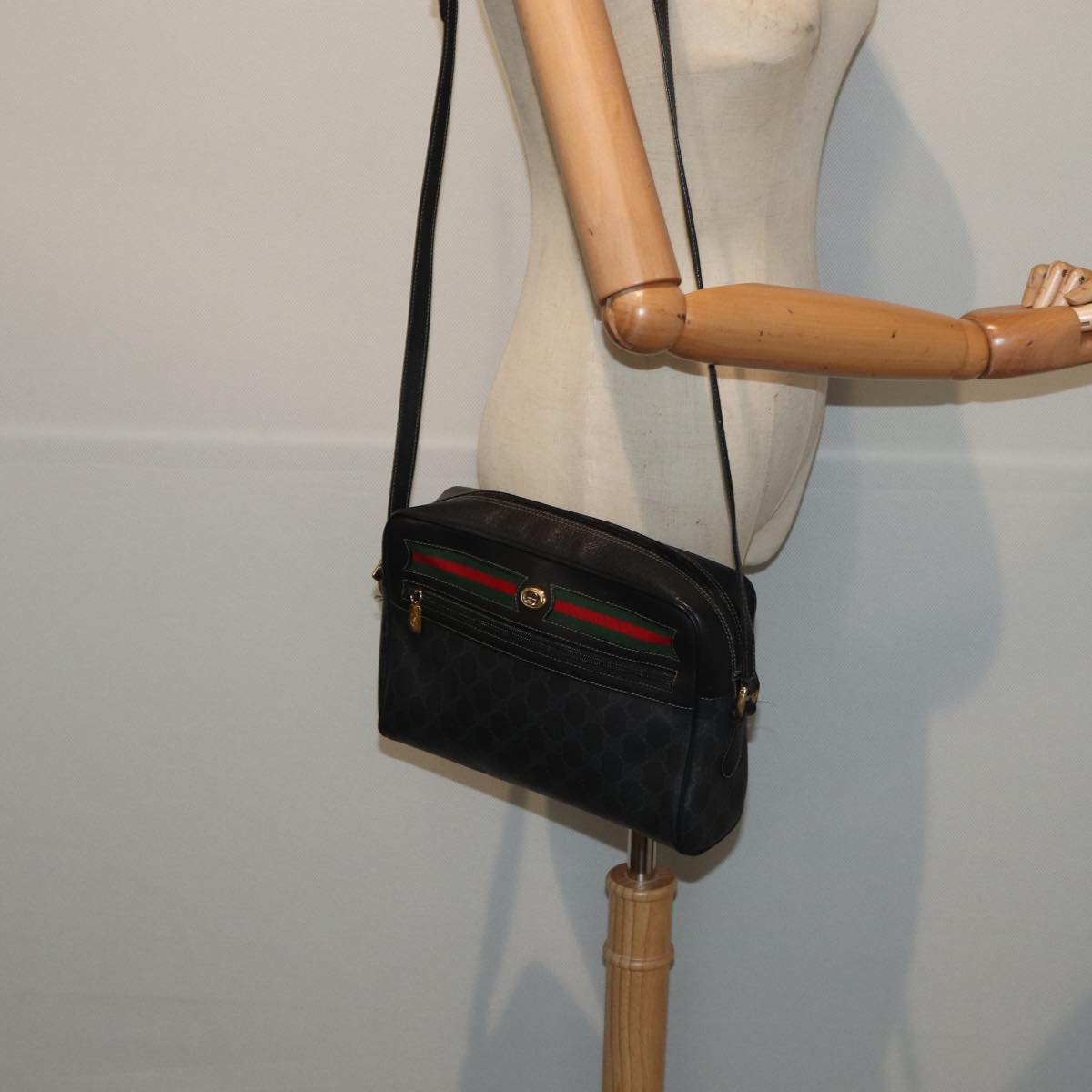 GUCCI GG Canvas Web Sherry Line Bag Black Red Green 98 02 088 yk13996