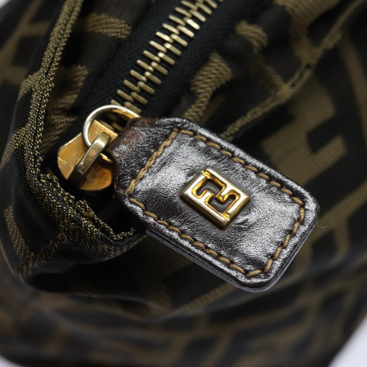 FENDI Zucca Canvas Hand Bag Brown Black yk14062