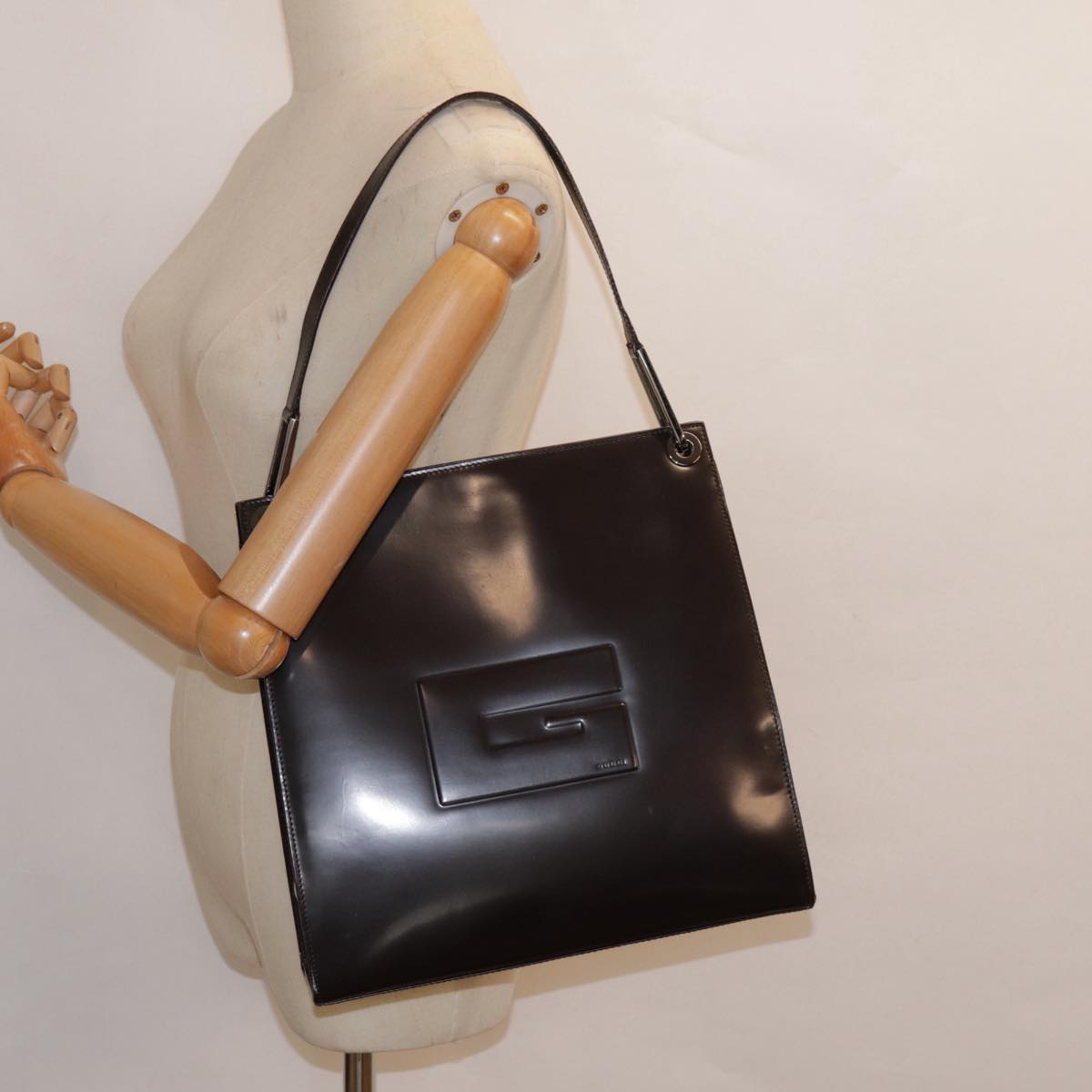 GUCCI Shoulder Bag Patent leather Brown Silver 001 1013 3037 yk14572