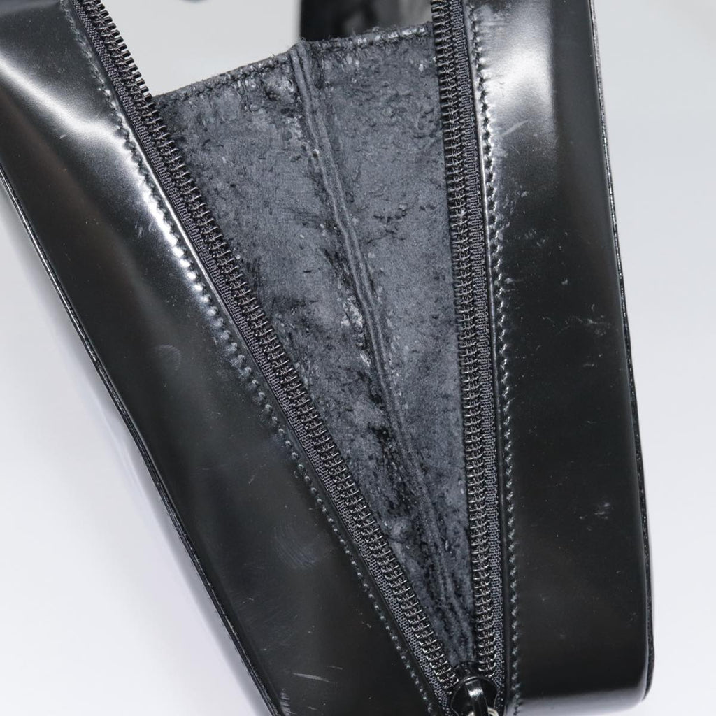 GUCCI Shoulder Bag Patent leather Black Silver yk14586
