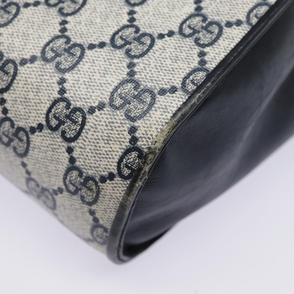 GUCCI GG Supreme Shoulder Bag PVC Navy Gold yk14604