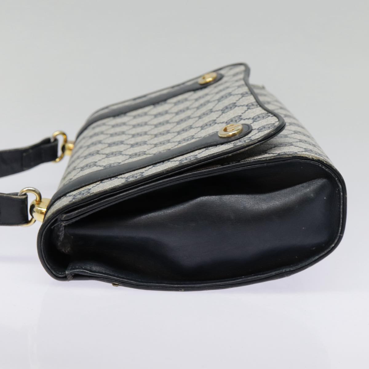 GUCCI GG Supreme Shoulder Bag PVC Navy Gold yk14604