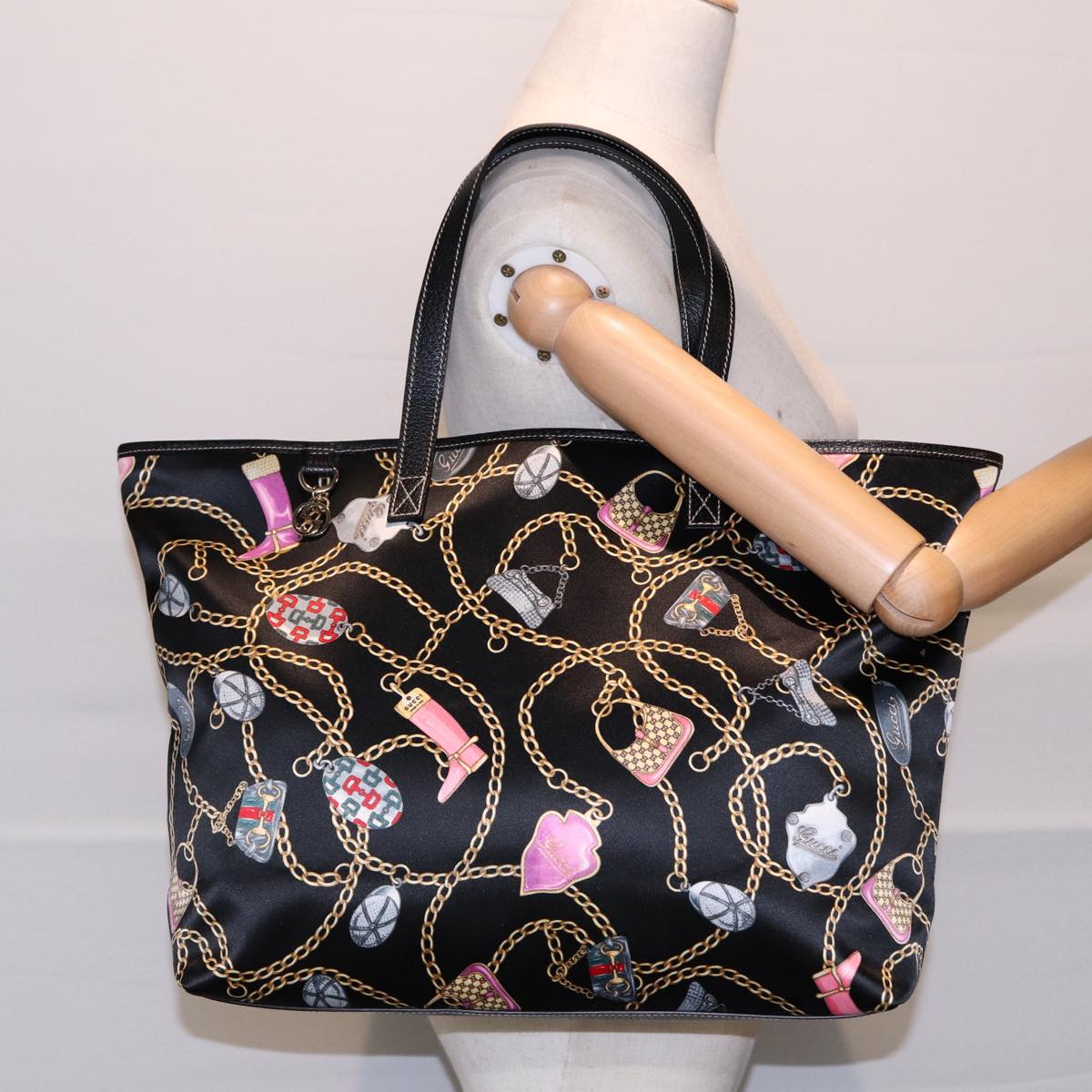 GUCCI Tote Bag Satin Black Gold 154402 yk14621
