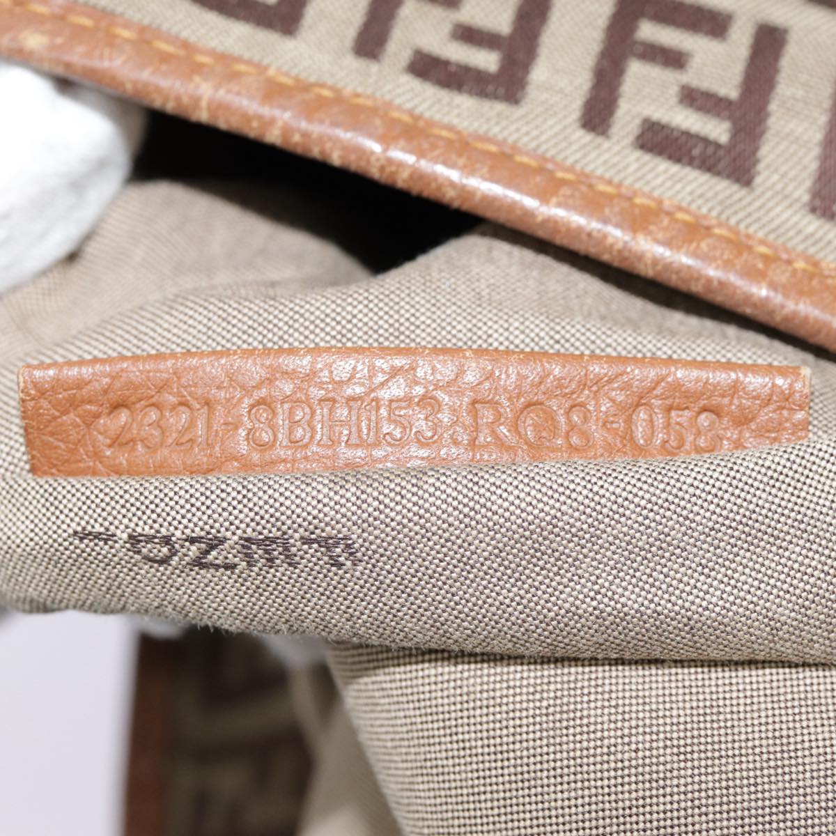 FENDI Zucchino Canvas Tote Bag Beige Gold yk14729