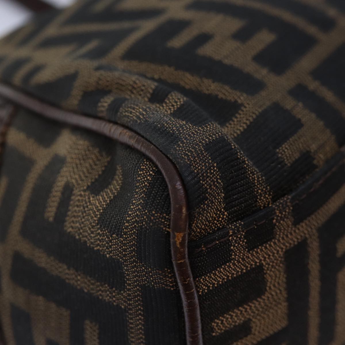 FENDI Zucca Canvas Hand Bag Brown Black yk14810