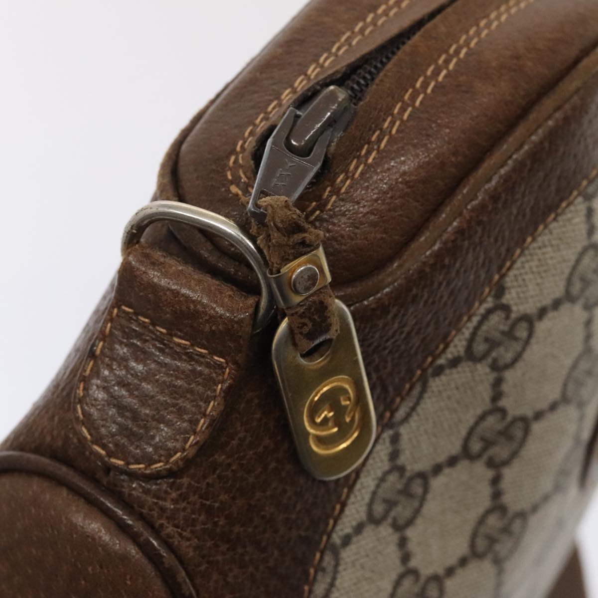 GUCCI GG Supreme Shoulder Bag PVC Leather Beige Gold 001 256 1021 yk15017