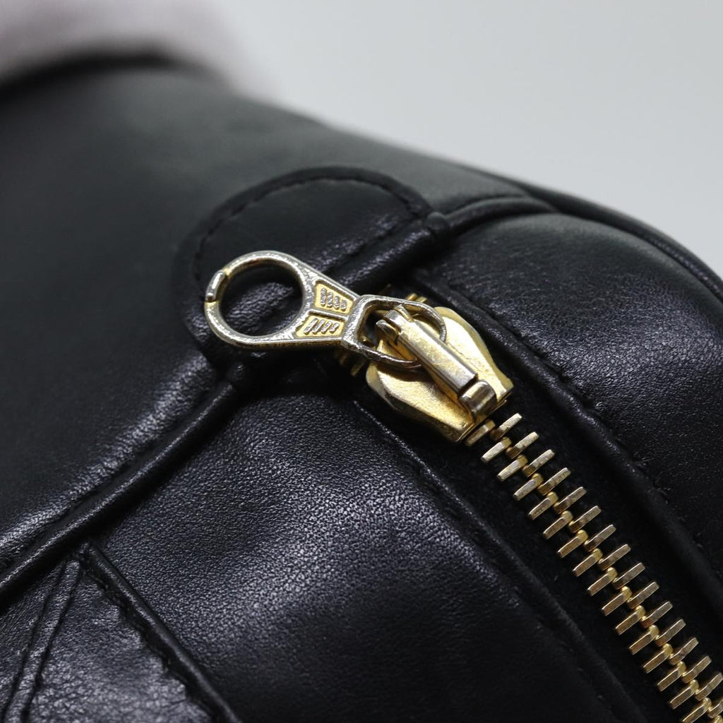 CHANEL Vanity Bicolore Pouch Leather Black Gold CC yk15250