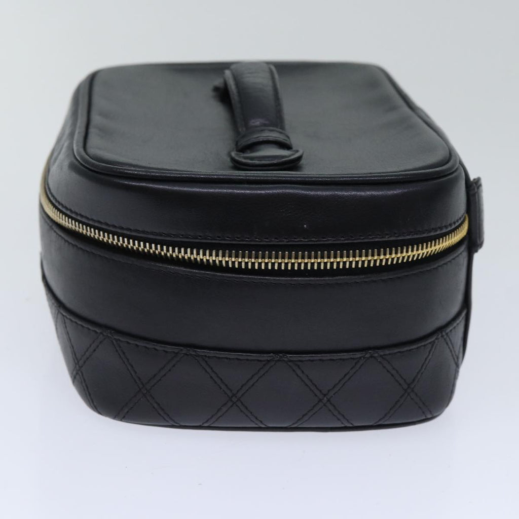 CHANEL Vanity Bicolore Pouch Leather Black Gold CC yk15250