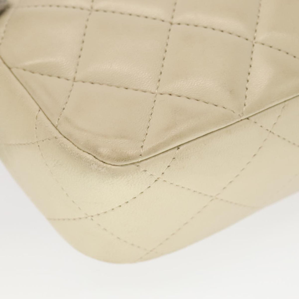 CHANEL Matelasse Chain Hand Bag Lamb Skin White Silver CC yk15902