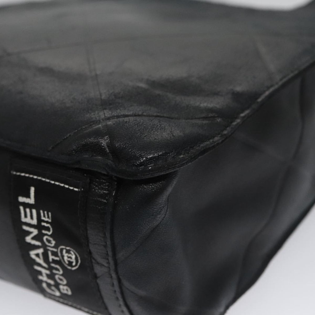CHANEL Matelasse Hand Bag Lamb Skin Black CC yk16261