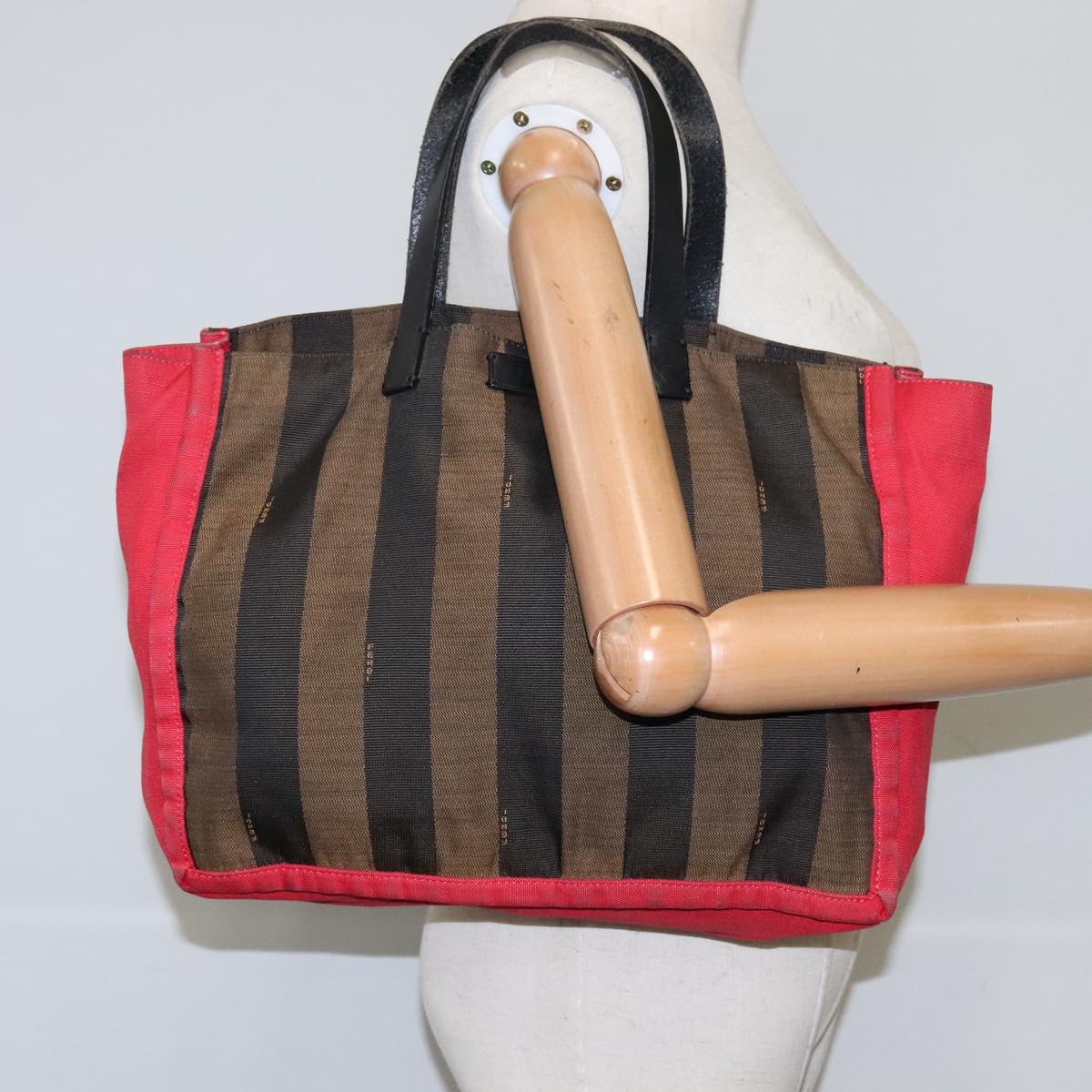 FENDI Pecan Canvas Shoulder Bag Brown Black yk16282