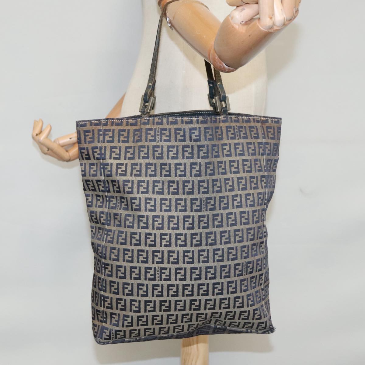 FENDI Zucchino Canvas Tote Bag Navy yk16382