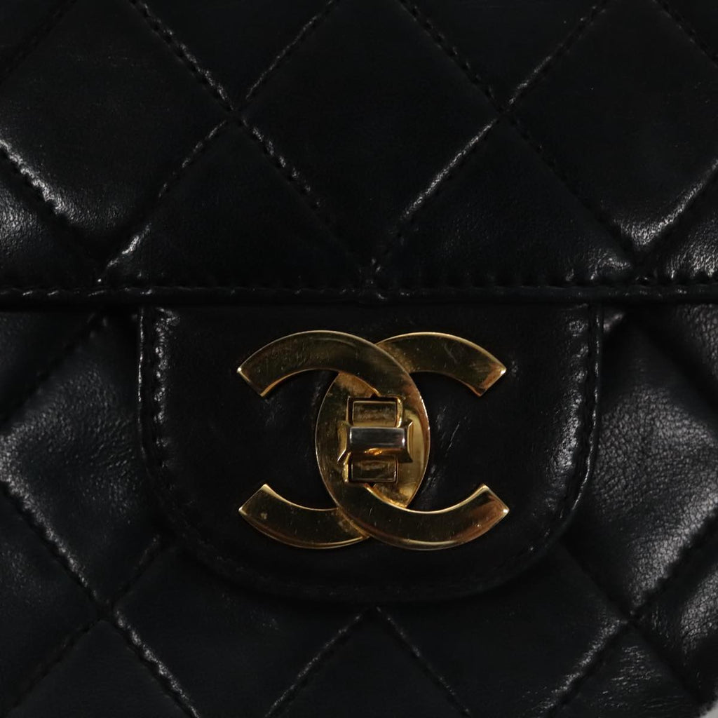 CHANEL Matelasse Chain Hand Bag Lamb Skin Vintage Black Gold CC yk16436