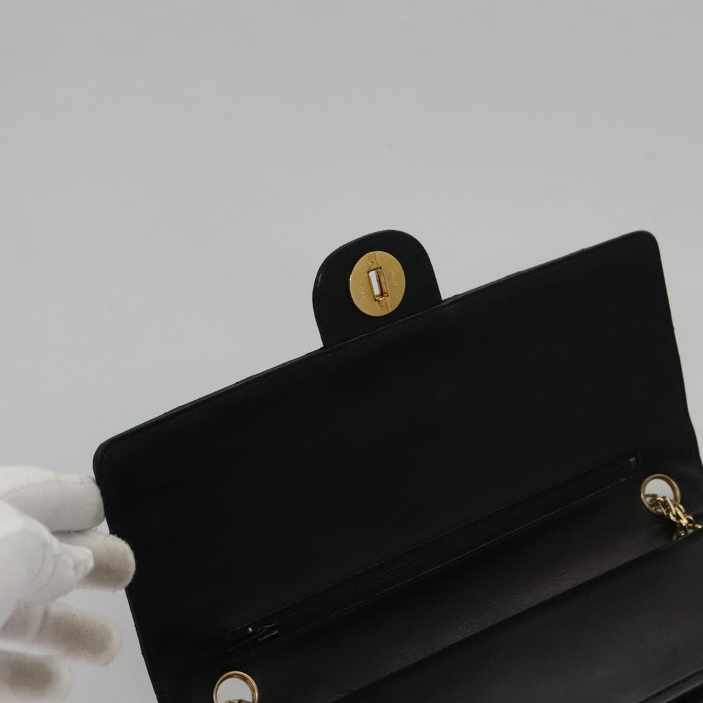 CHANEL Matelasse Chain Hand Bag Lamb Skin Vintage Black Gold CC yk16436