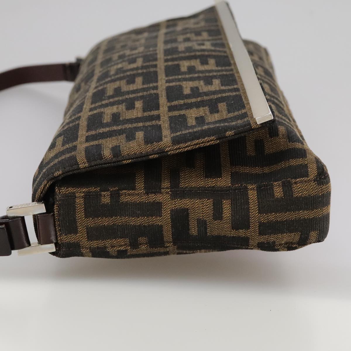 FENDI Zucca Canvas Hand Bag Brown Black yk16512