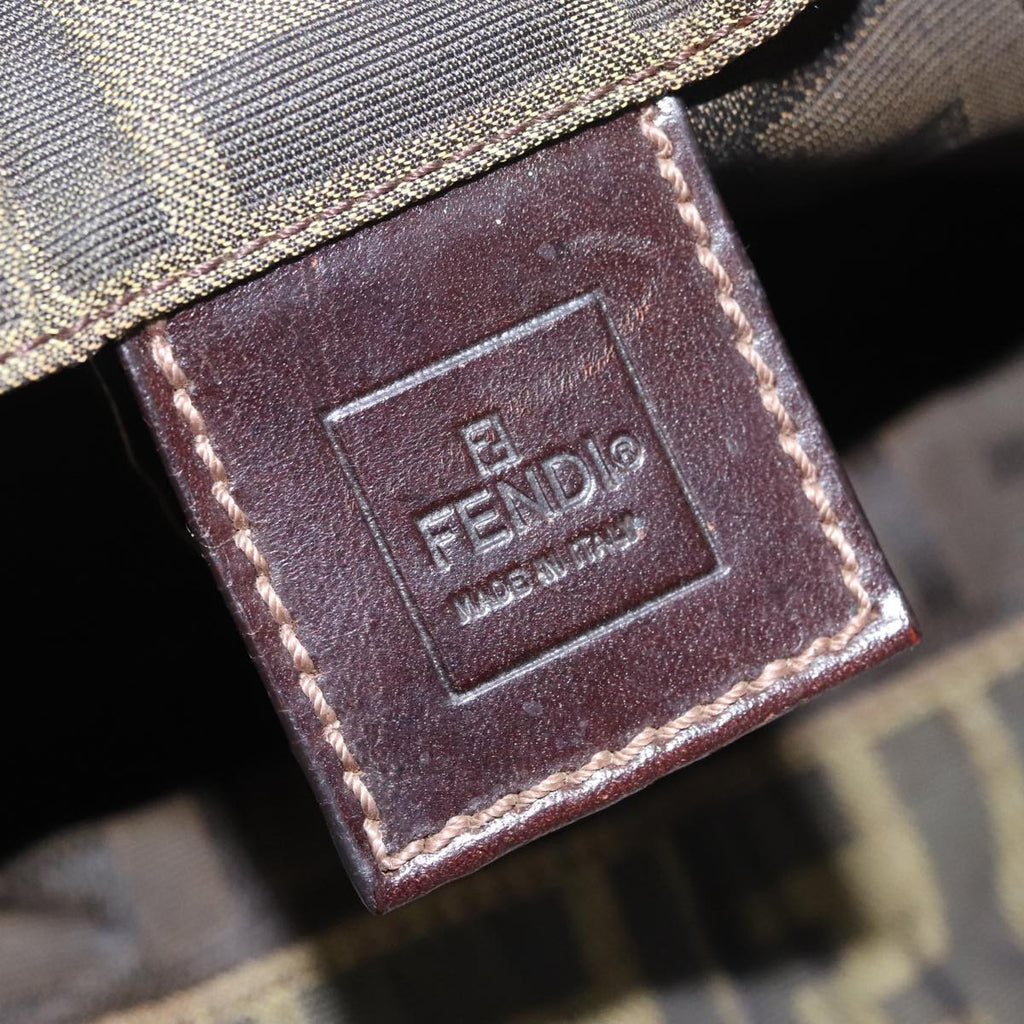 FENDI Zucca Canvas Hand Bag Brown Black yk16907