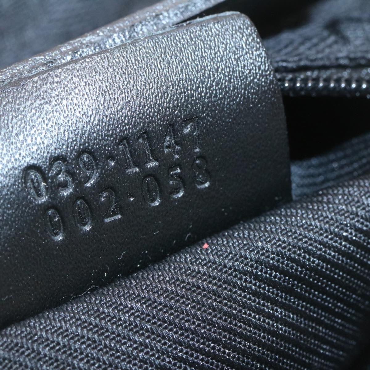 GUCCI GG Canvas Accessory Pouch Black yk2108