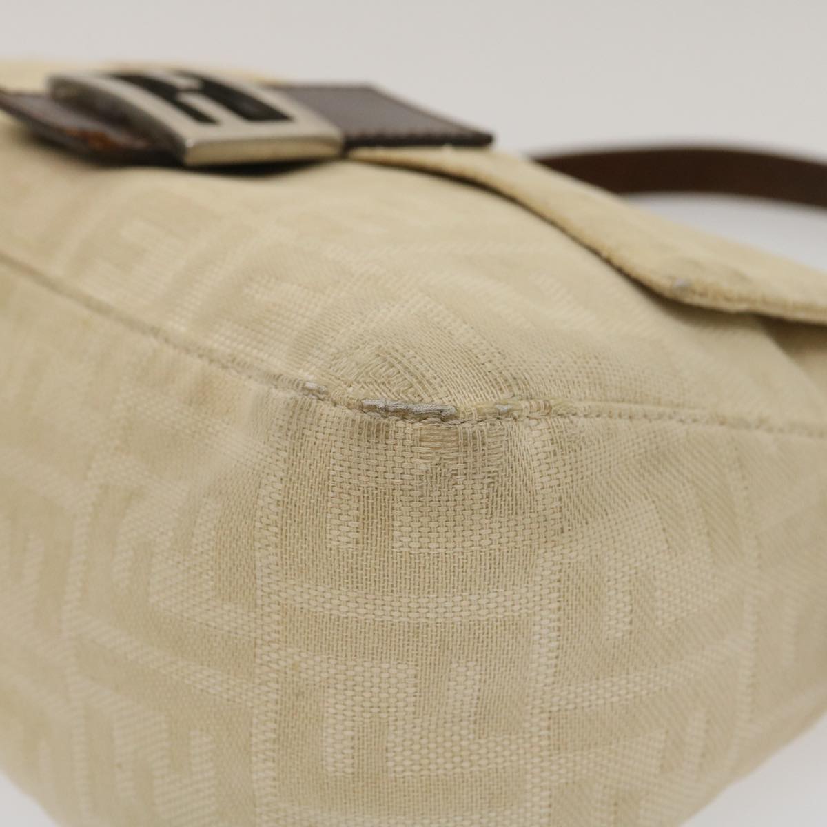 FENDI Mamma Baguette Shoulder Bag Canvas Beige yk4541