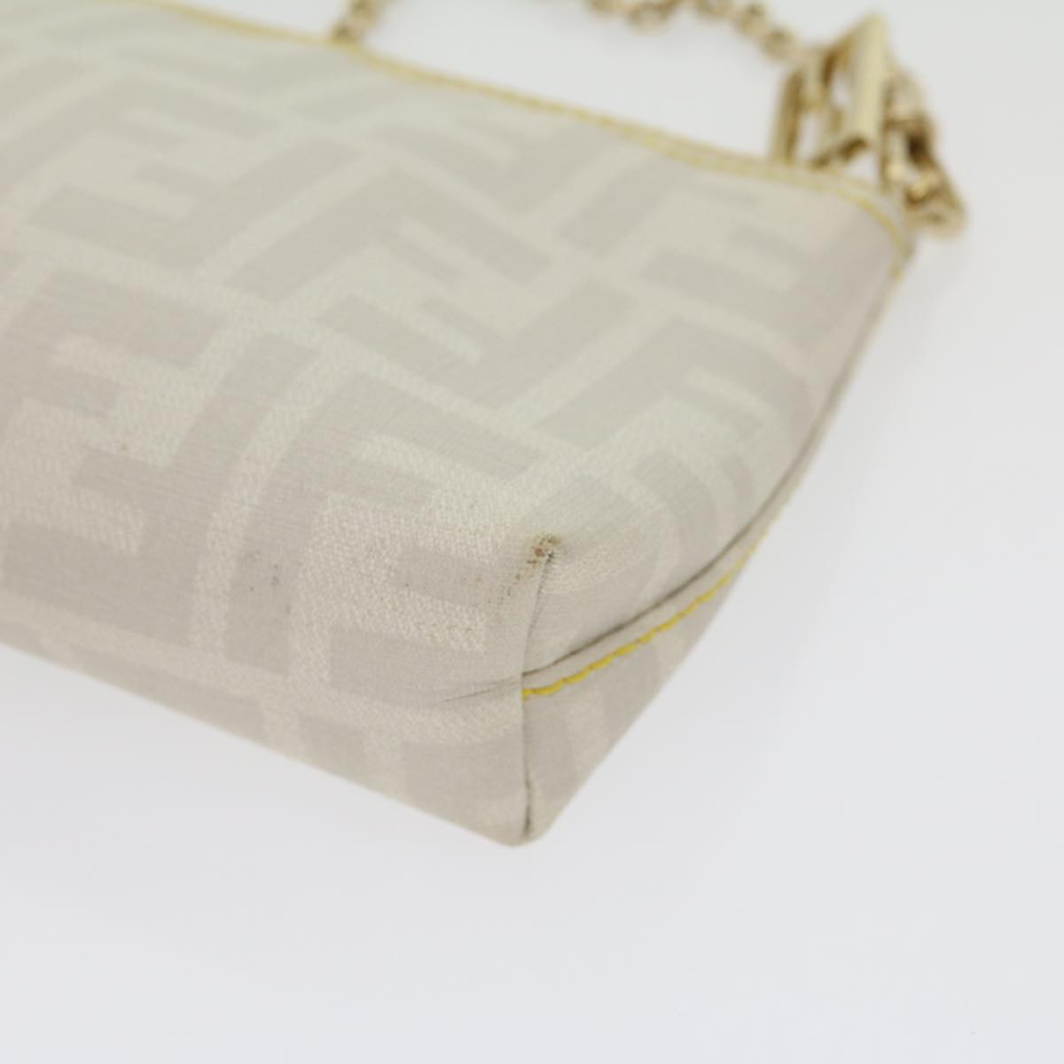 FENDI Zucca Canvas Accessory Pouch White yk4812