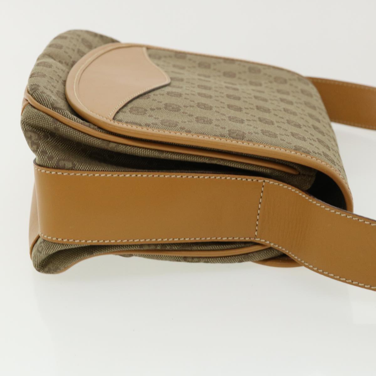 GUCCI GG Canvas Shoulder Bag Beige yk5899