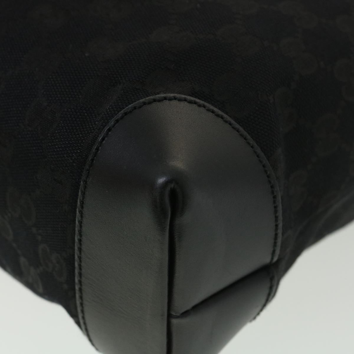 GUCCI GG Canvas Shoulder Bag Black 337598 yk6342