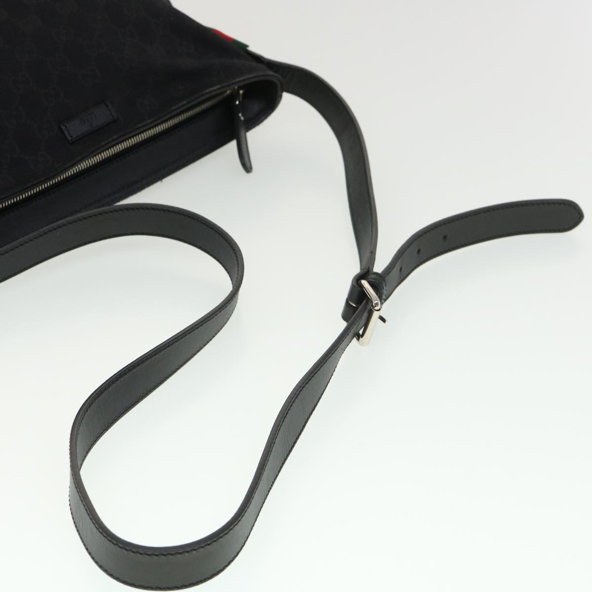 GUCCI GG Canvas Shoulder Bag Black 337598 yk6342