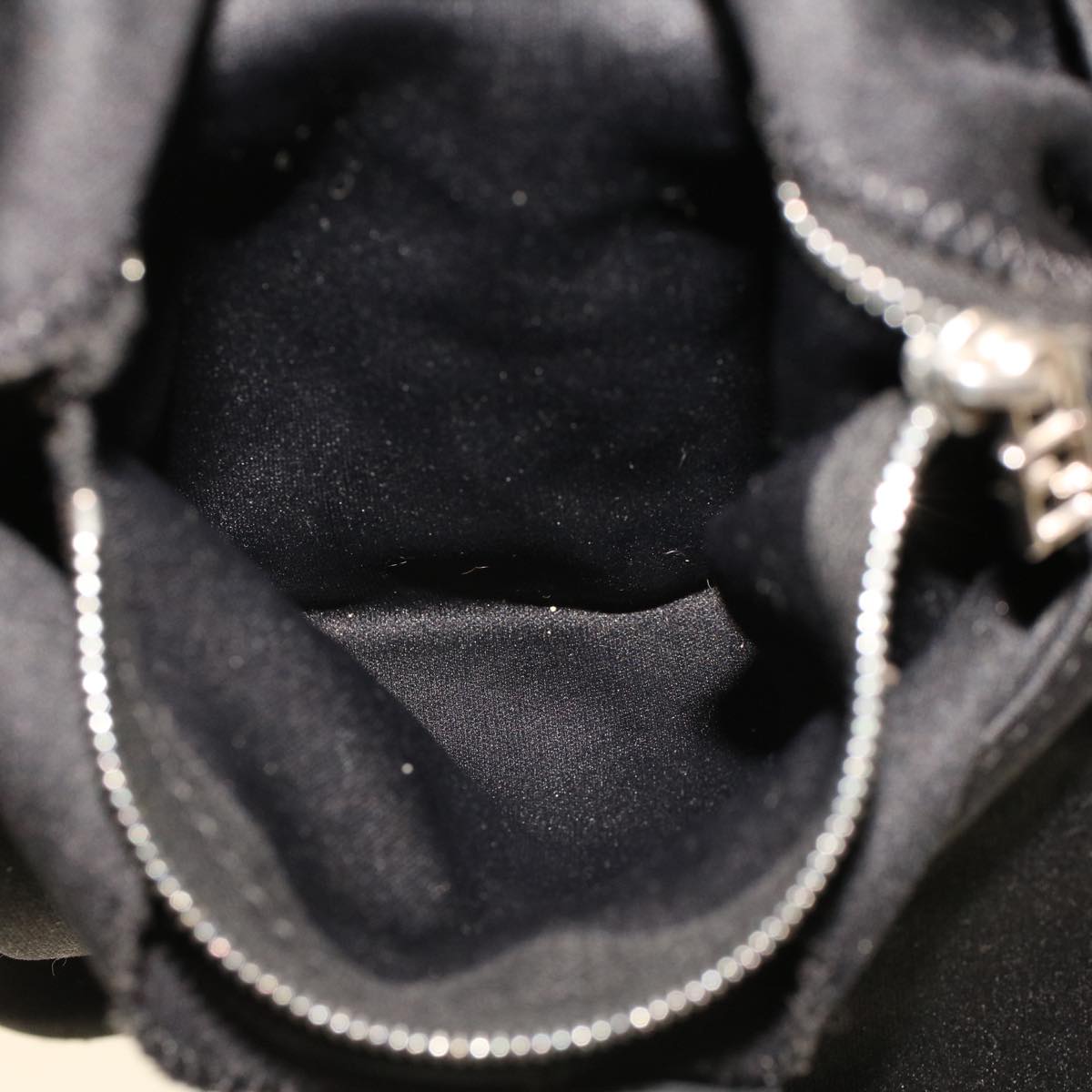 FENDI Mamma Baguette Shoulder Bag Nylon Black 2321.26686.009 yk6907B