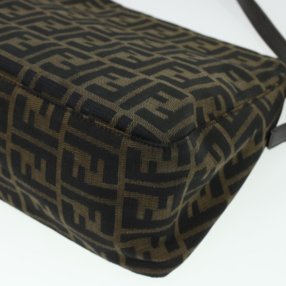 FENDI Zucca Canvas Mamma Baguette Shoulder Bag Brown 2308-26325 yk6943