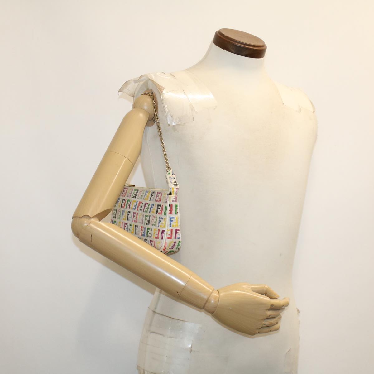 FENDI Zucchino Canvas Chain Accessory Pouch Multicolor yk6972