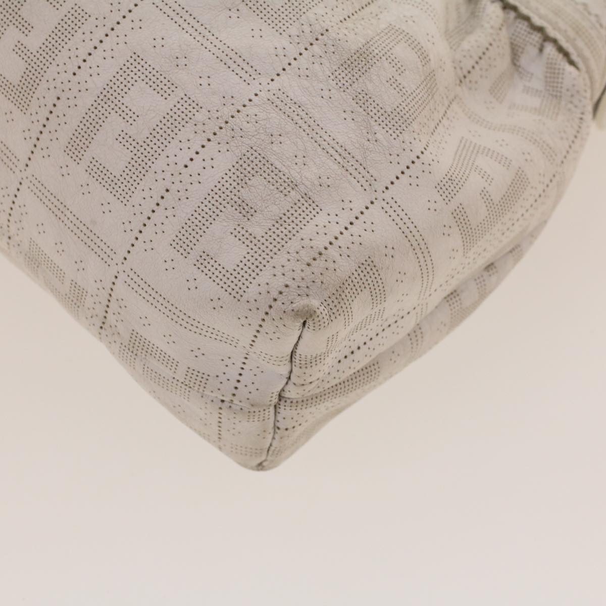 FENDI Punching Shoulder Bag Leather White 2241-8BR448-RM7-068 yk7008B